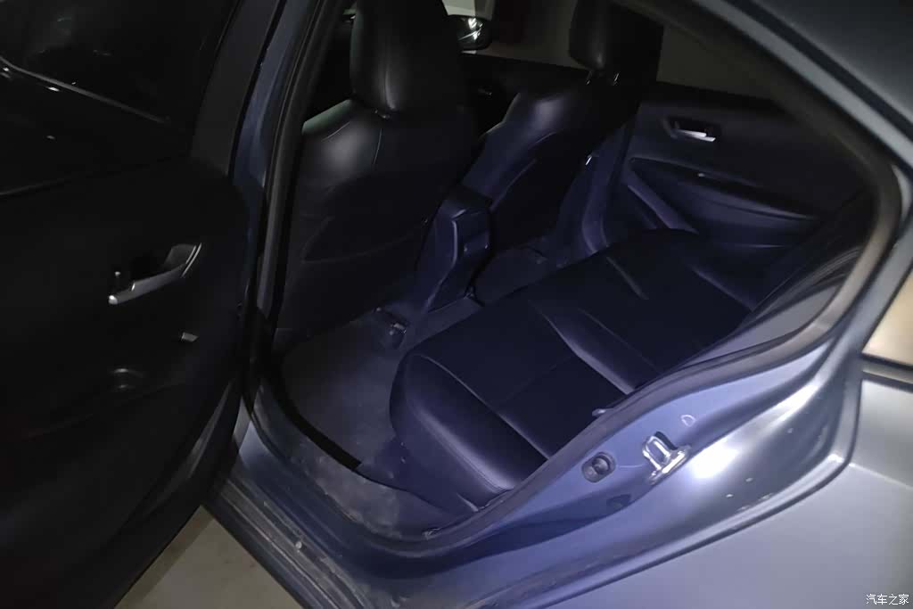 Toyota Corolla, 2022 11