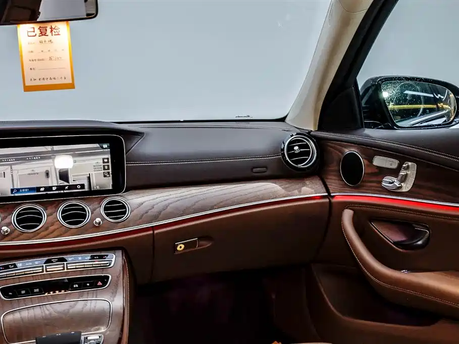 Mercedes-Benz E-class Mercedes-Benz E-class
