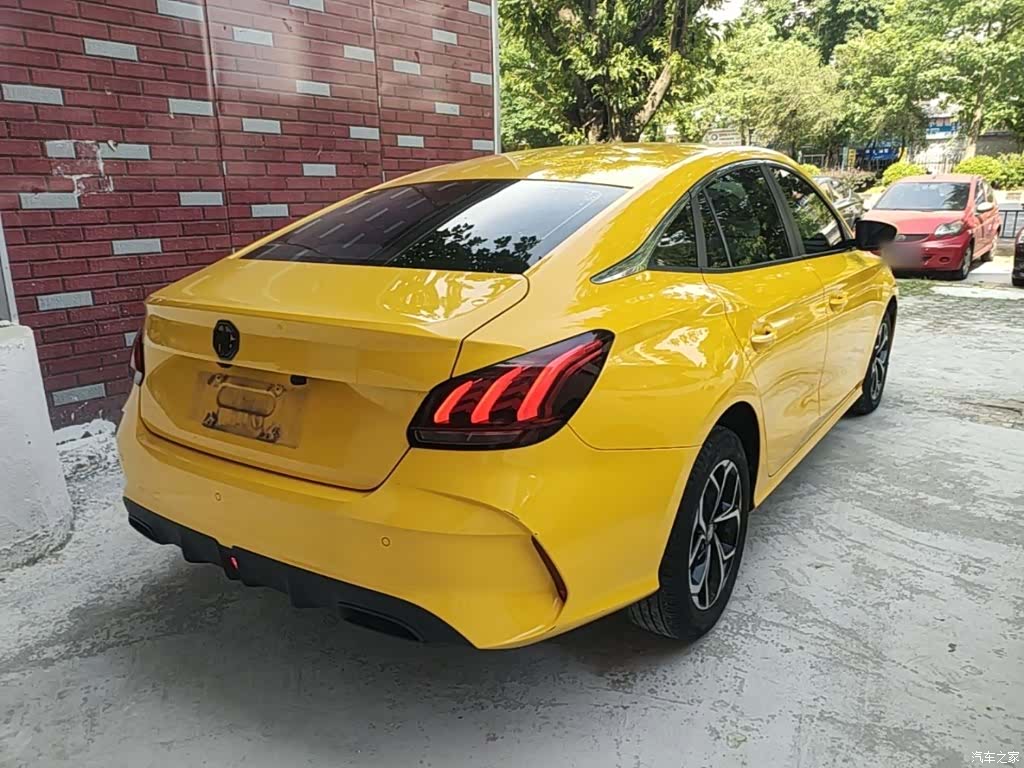 MG MG5, 2021 7