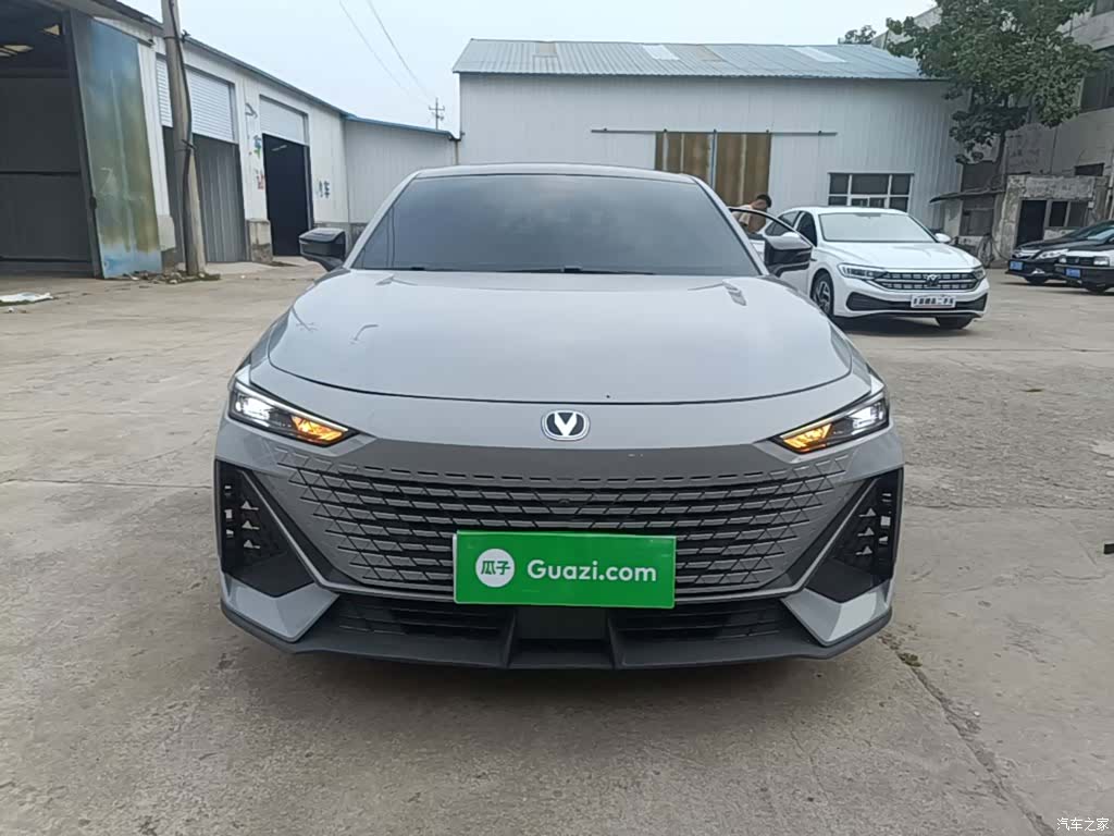 Changan UNI-V, 2023 3