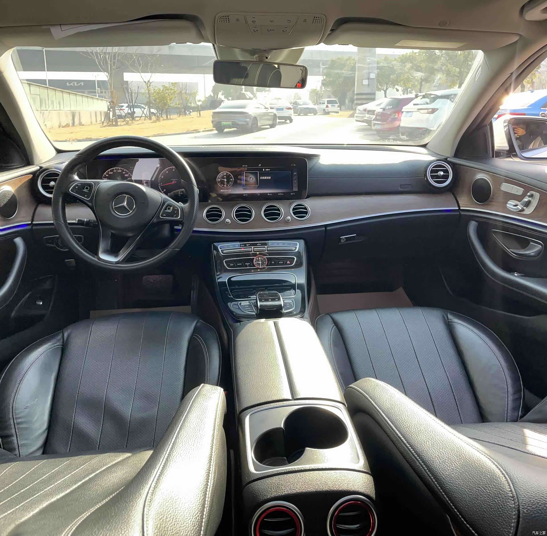 Mercedes-Benz E-Class, 2017 10