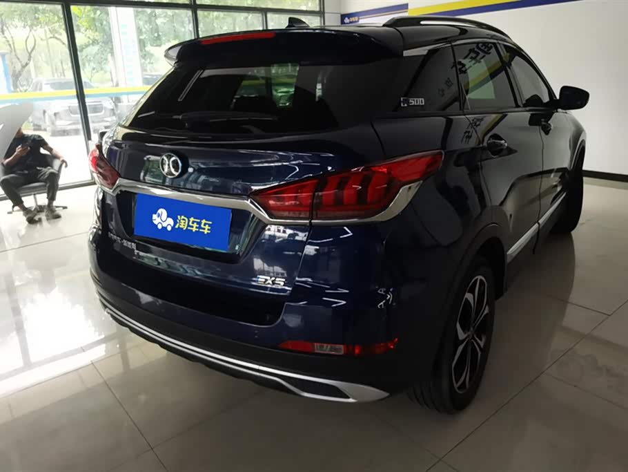BAIC Beijing EX5