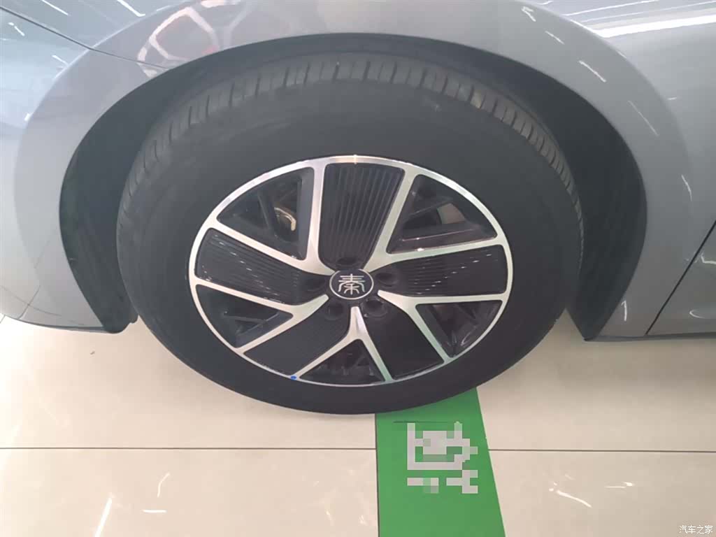 BYD Qin, 2025 23