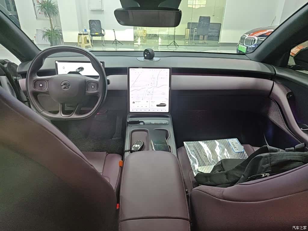 NIO ET5, 2024 10