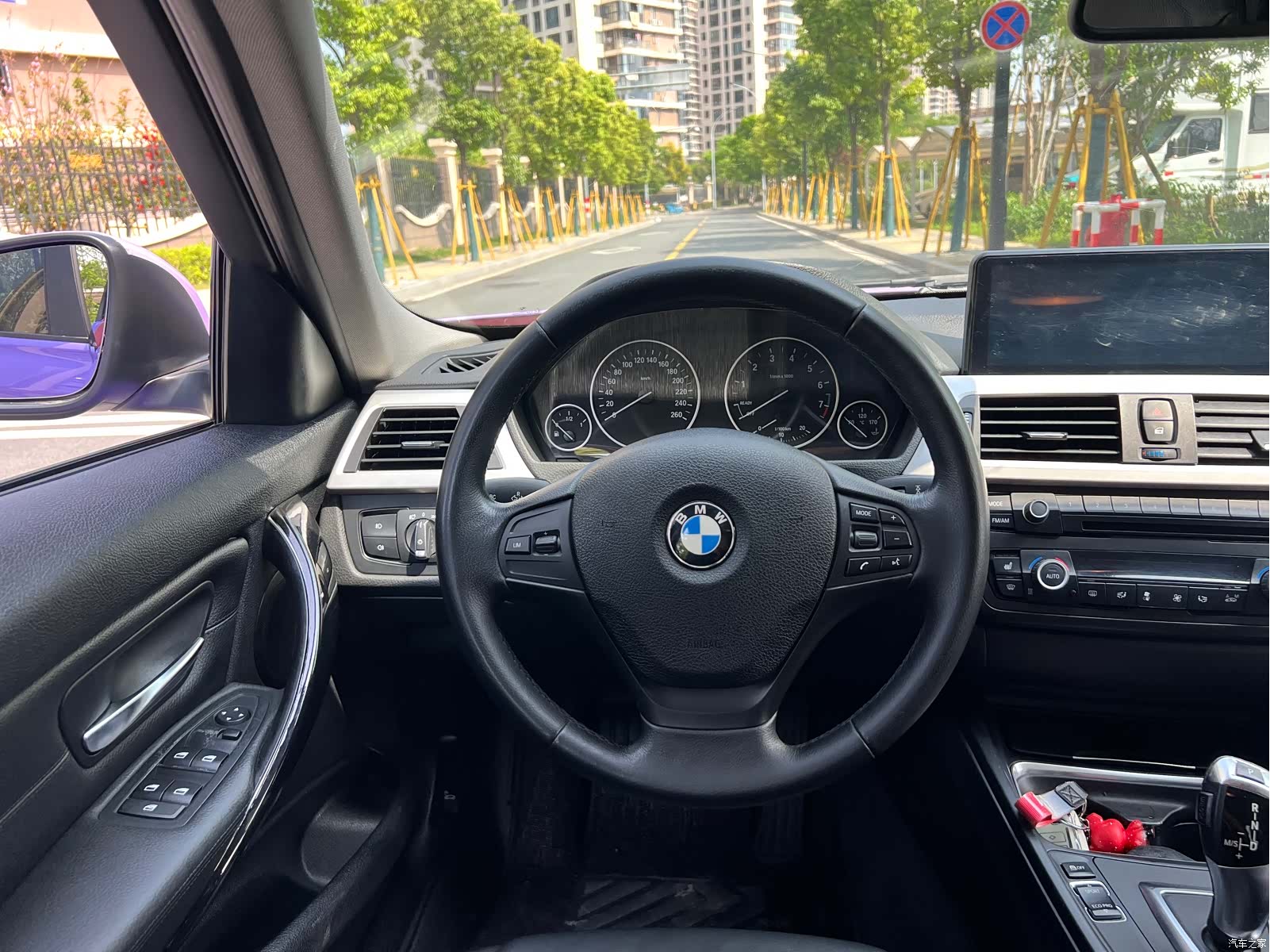 BMW 3 Series, 2013 9