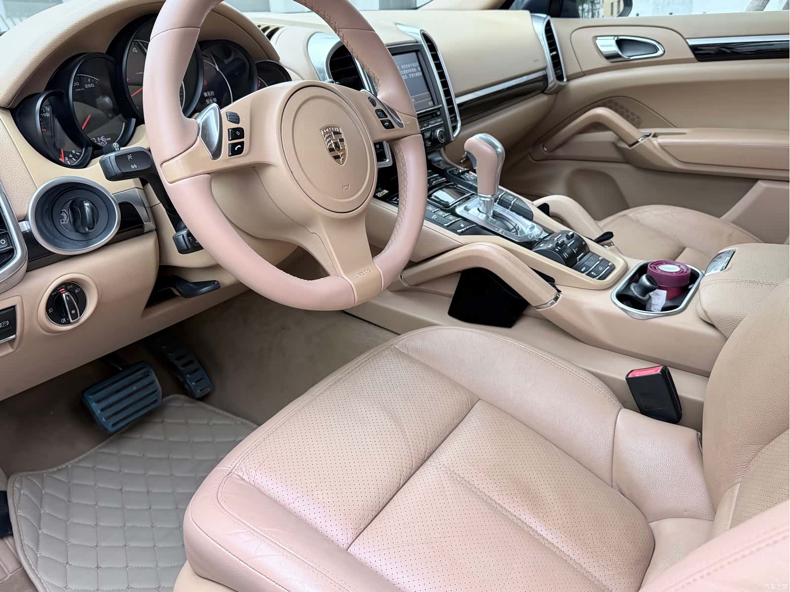 Porsche Cayenne, 2012 все фото