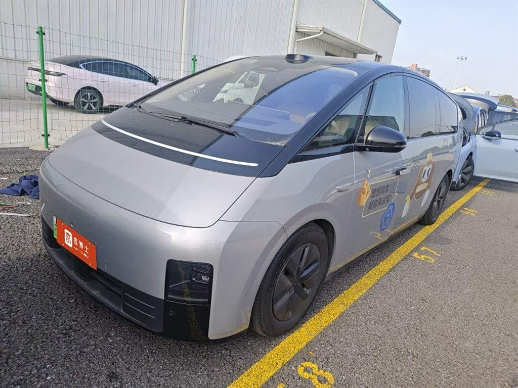 Li Auto MEGA