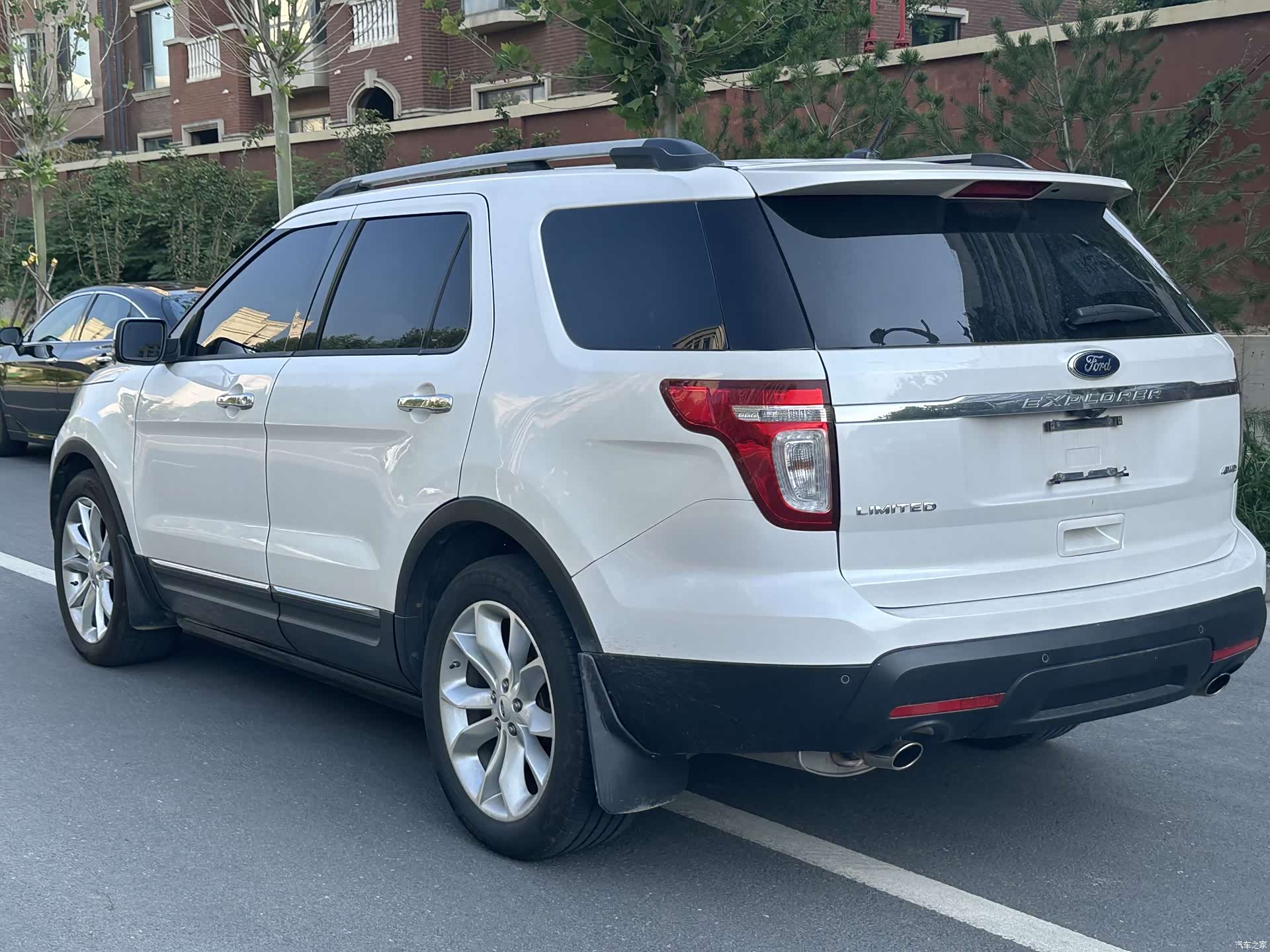 Ford Explorer, 2014 18