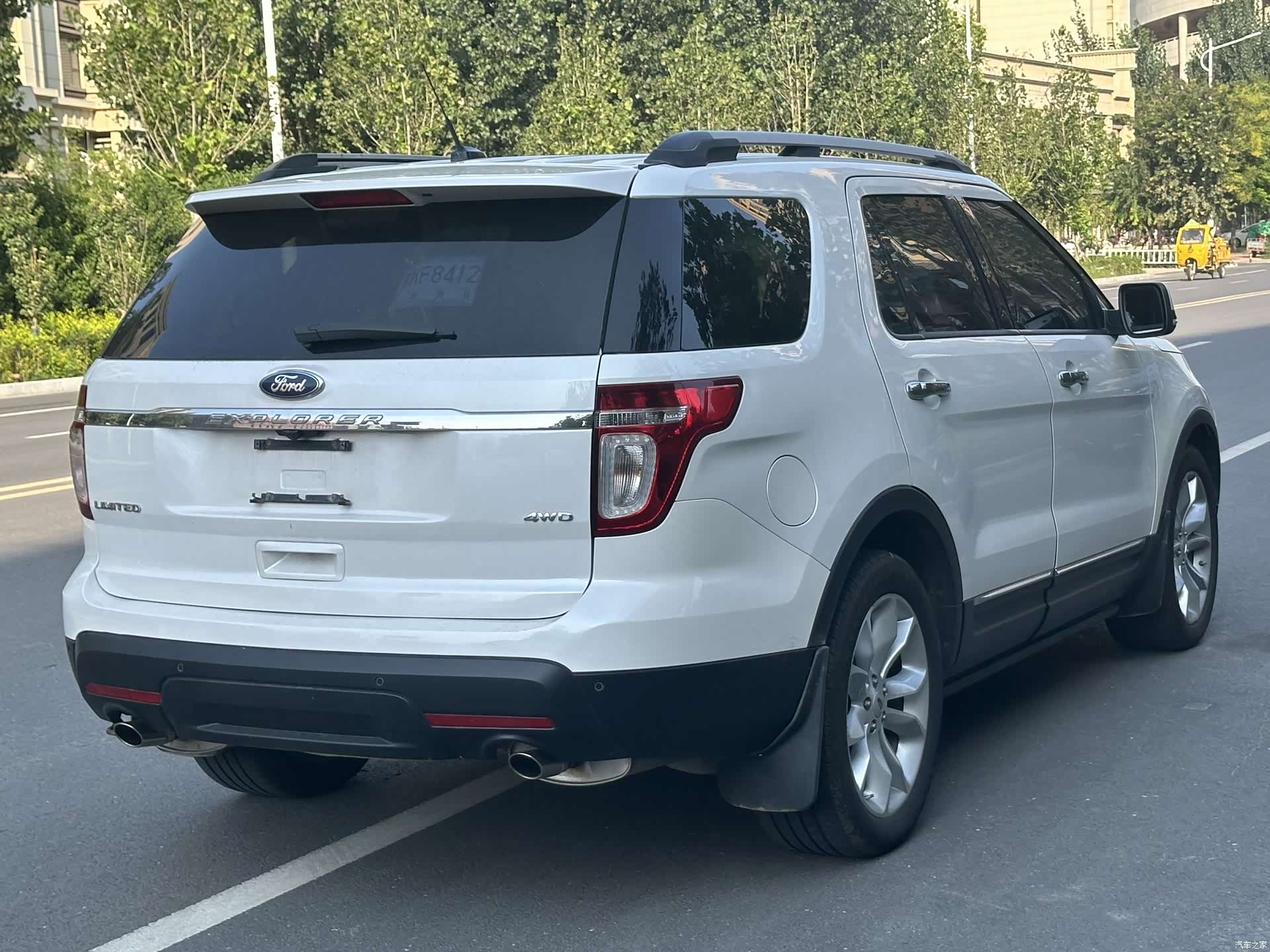 Ford Explorer, 2014 19
