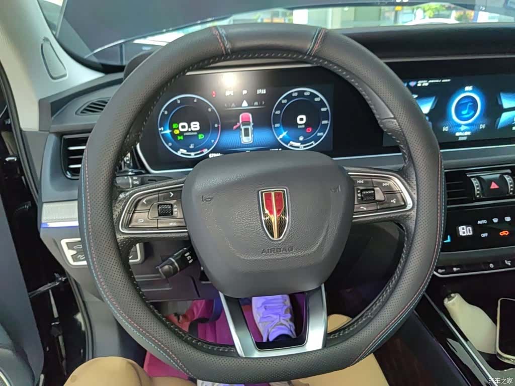 Hongqi HS5, 2022 11