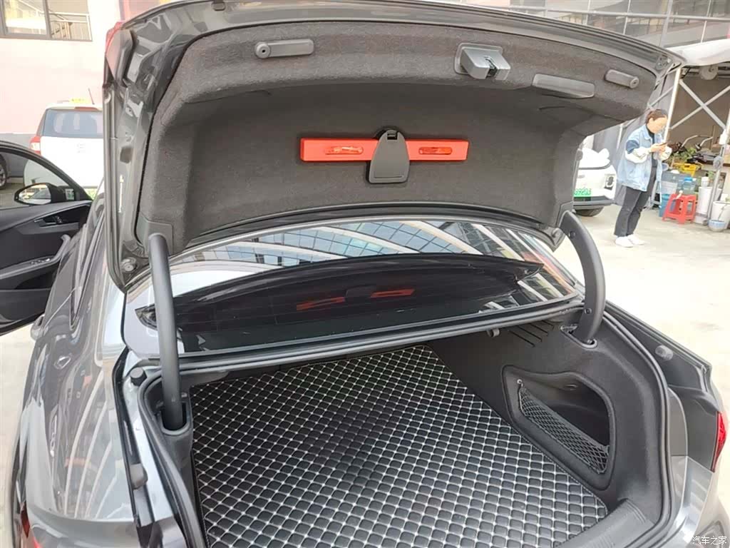 Audi A4L, 2023 19