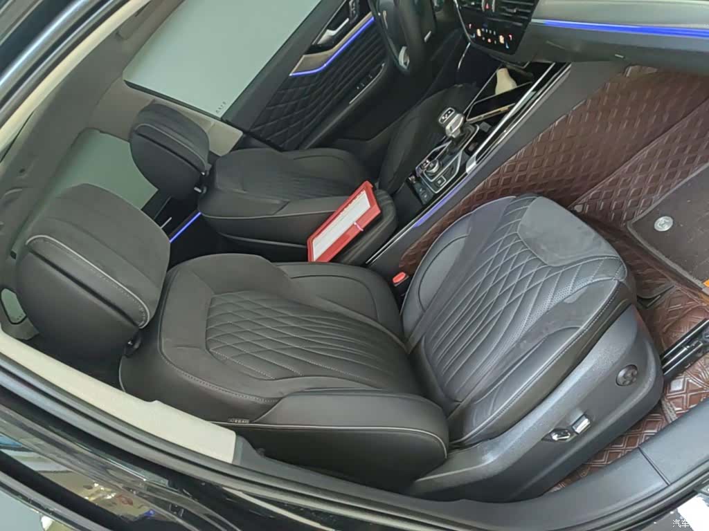 Hongqi HS5, 2022 25