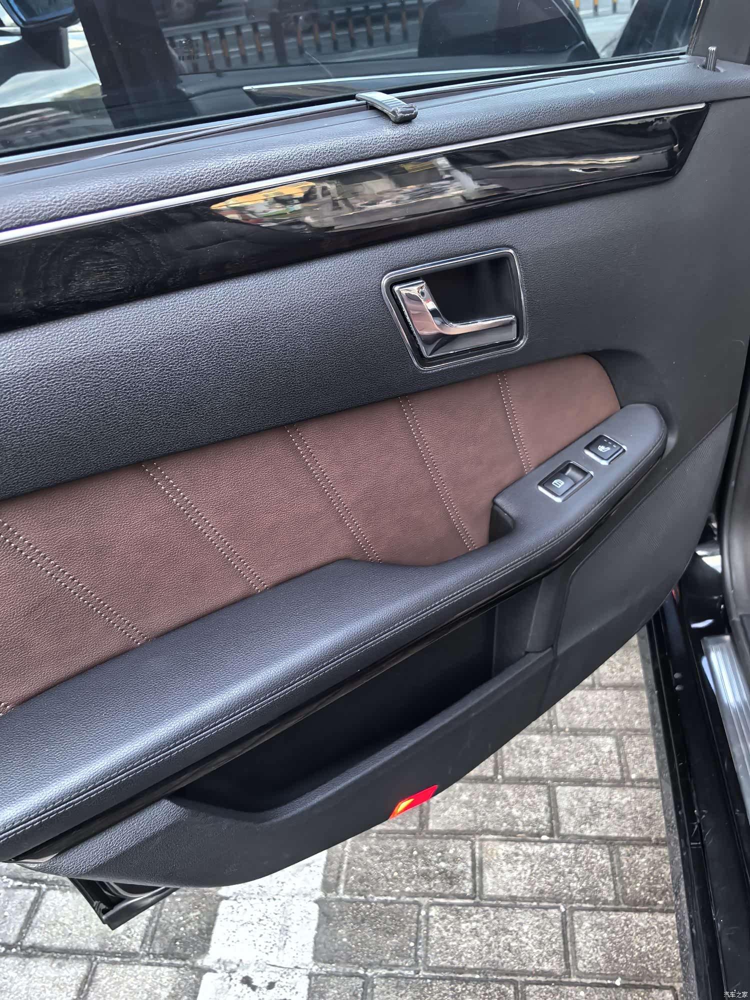 Mercedes-Benz E-Class, 2010 13