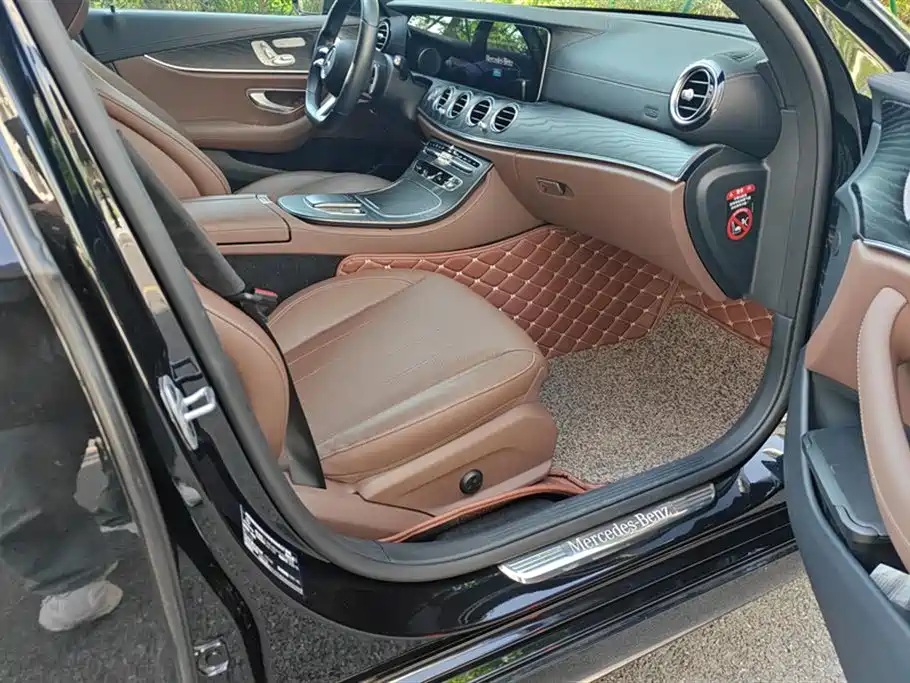 Mercedes-Benz E-class Mercedes-Benz E-class