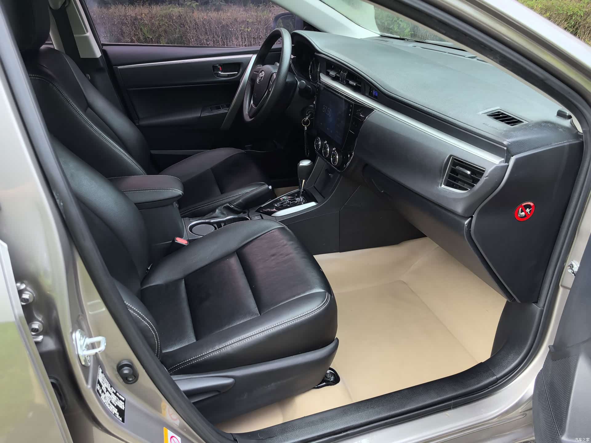 Toyota Corolla, 2016 9