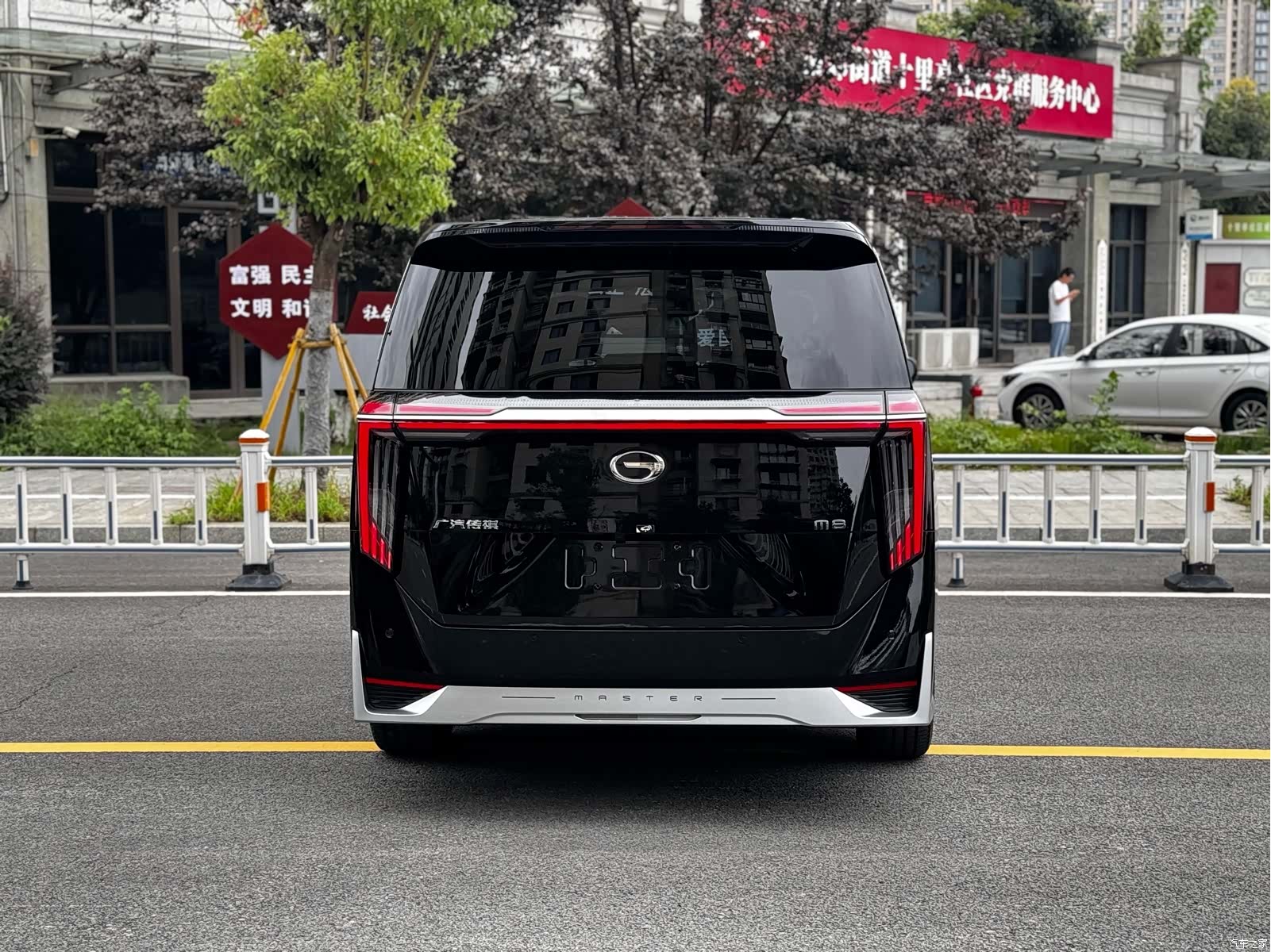 Trumpchi M8, 2023 4