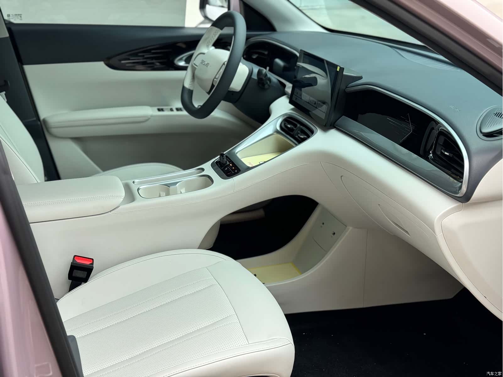 Geely Xingyuan, 2025 6