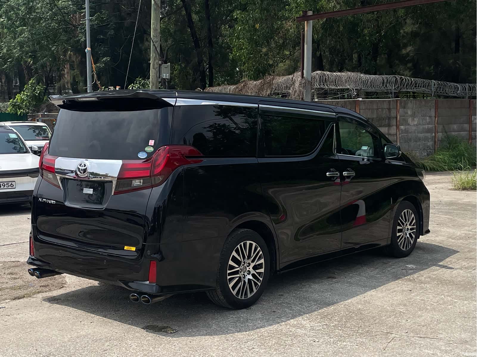 Toyota Alphard, 2016 4