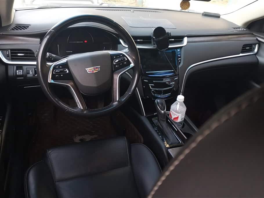 Cadillac XTS