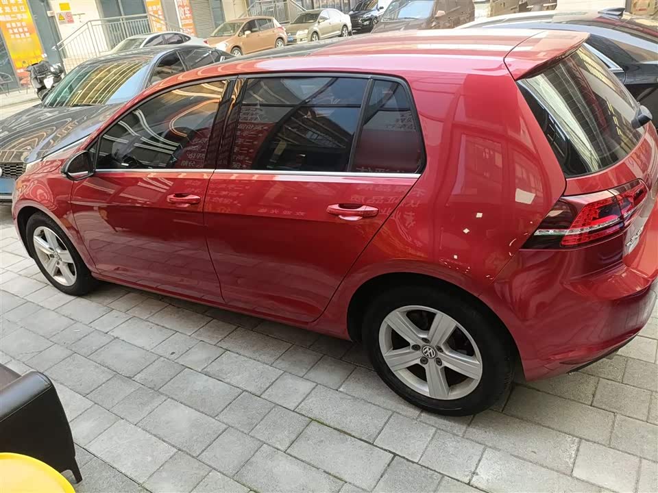 Volkswagen golf