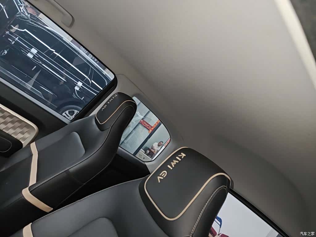 Wuling KiWi, 2022 14