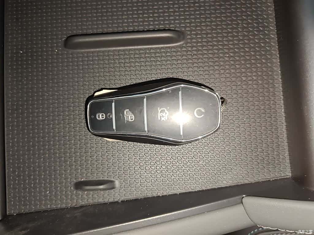 BYD Qin, 2025 9
