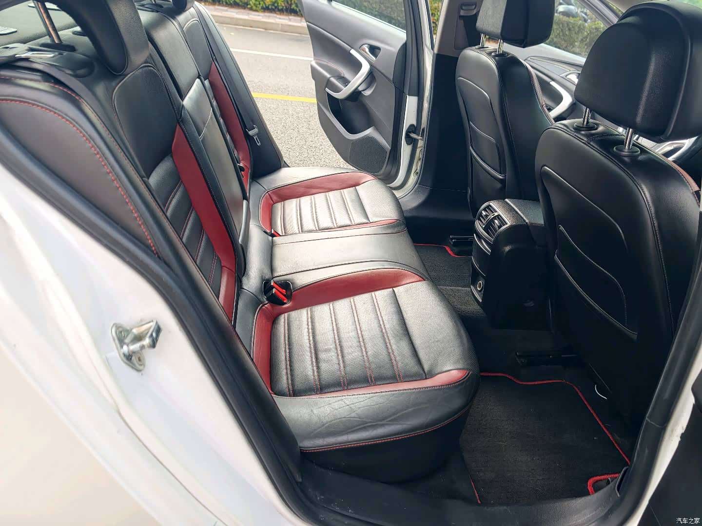 Buick Regal, 2012 9