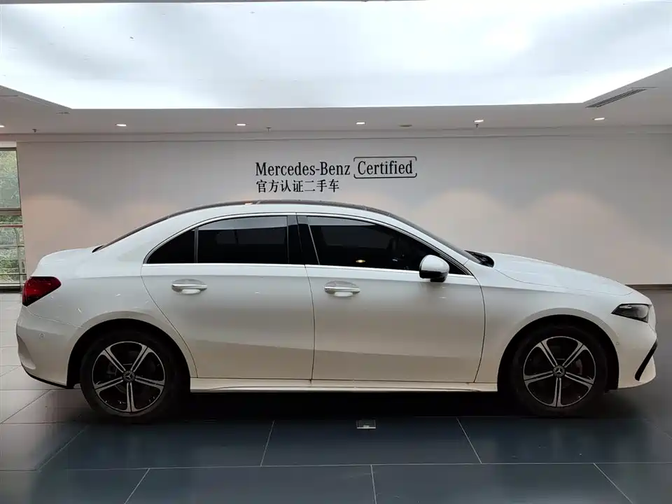 Mercedes-Benz Class A Mercedes-Benz Class A