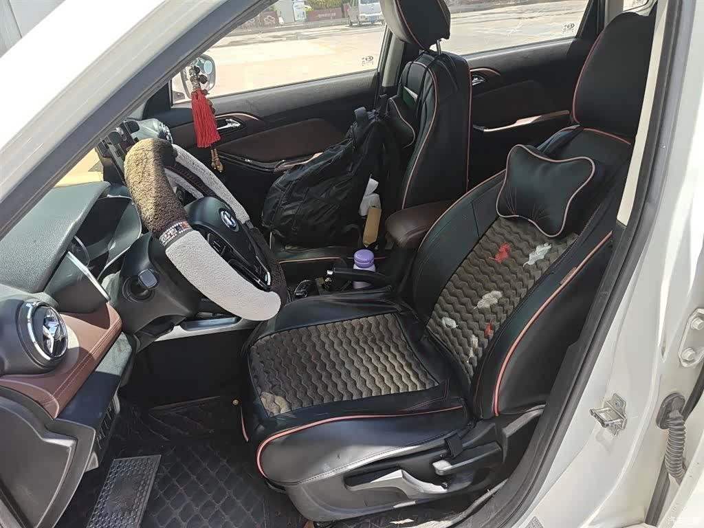BAIC Q35, 2017 8
