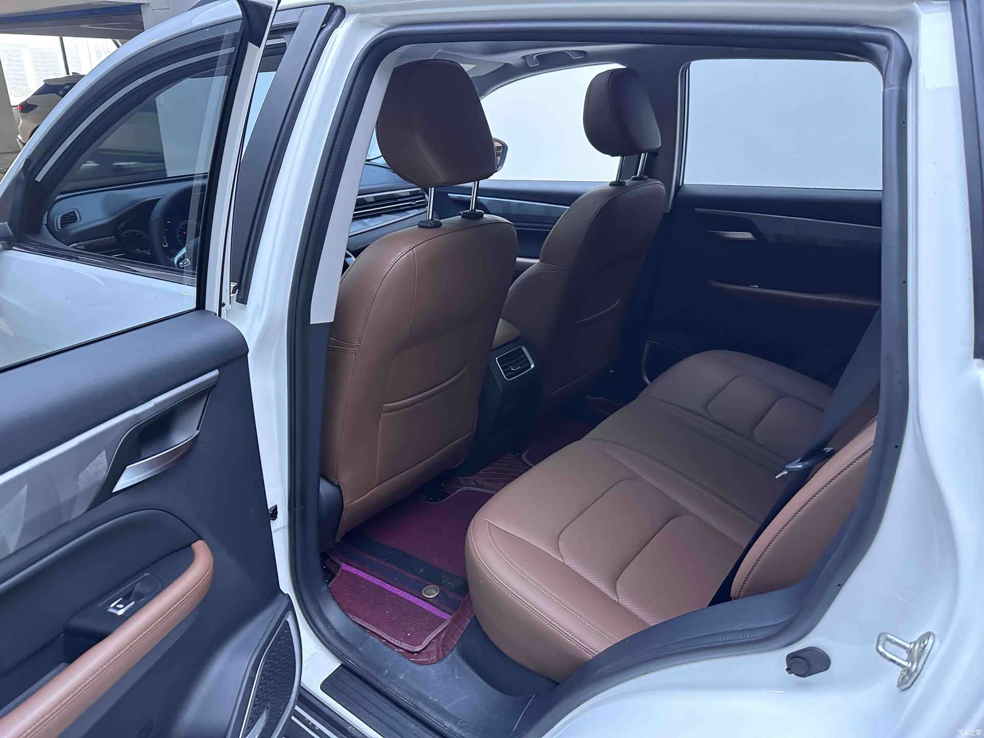 Geely X6, 2023 10
