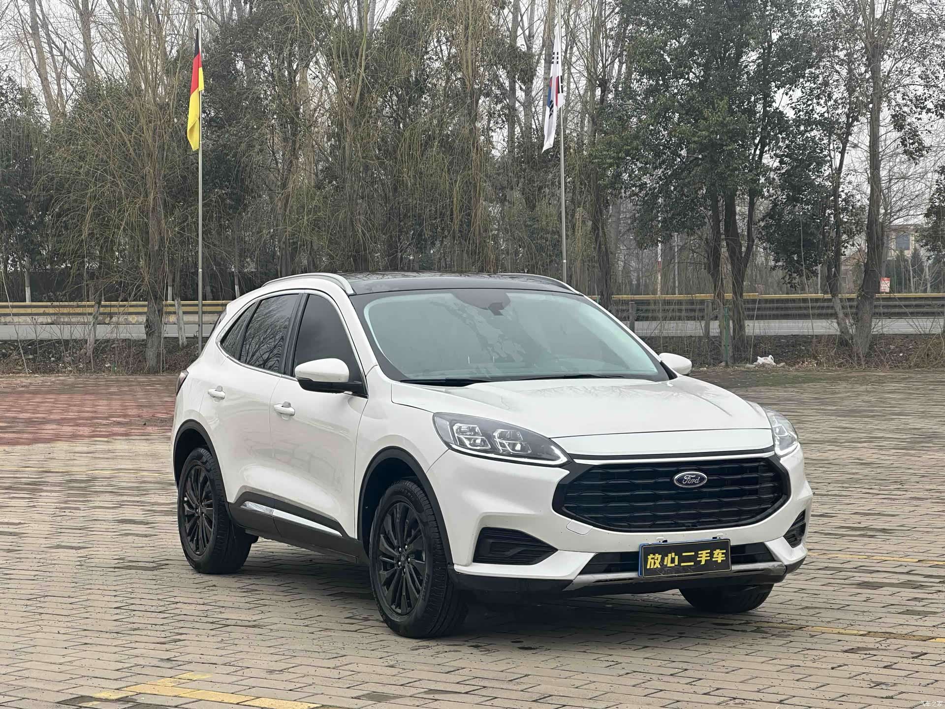 Ford Escape, 2024 3