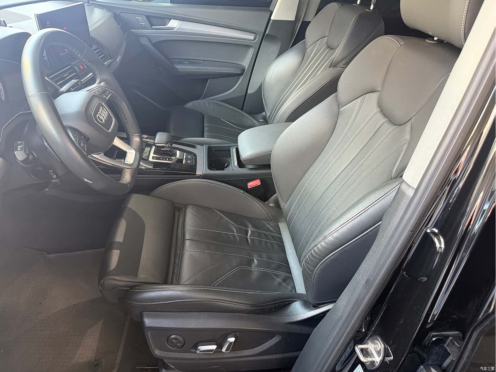 Audi Q5L, 2024 4