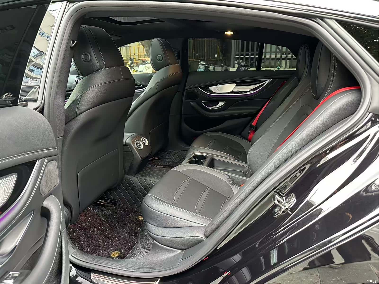 MG AMG, 2026 11