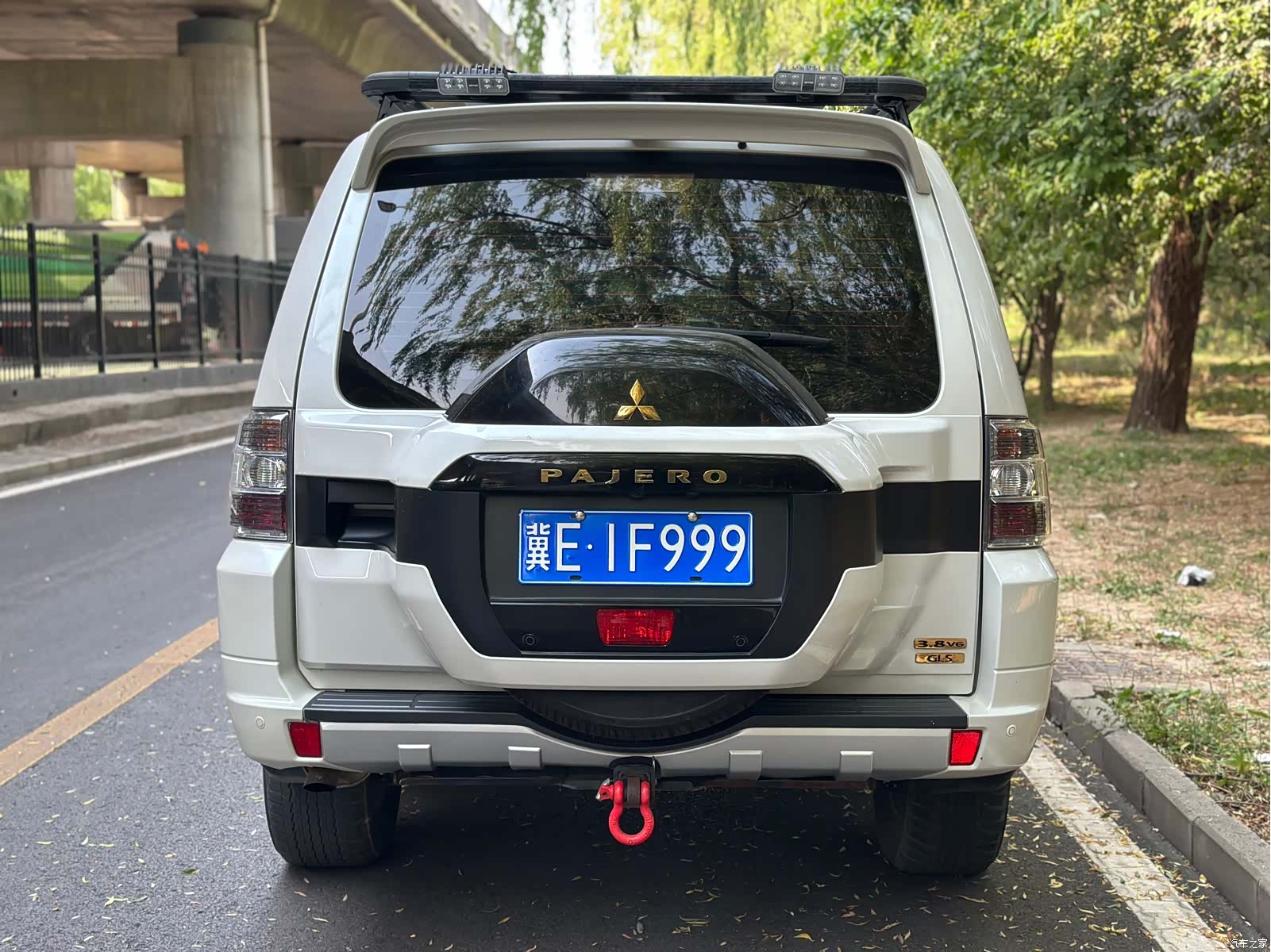 Mitsubishi Pajero, 2020 6