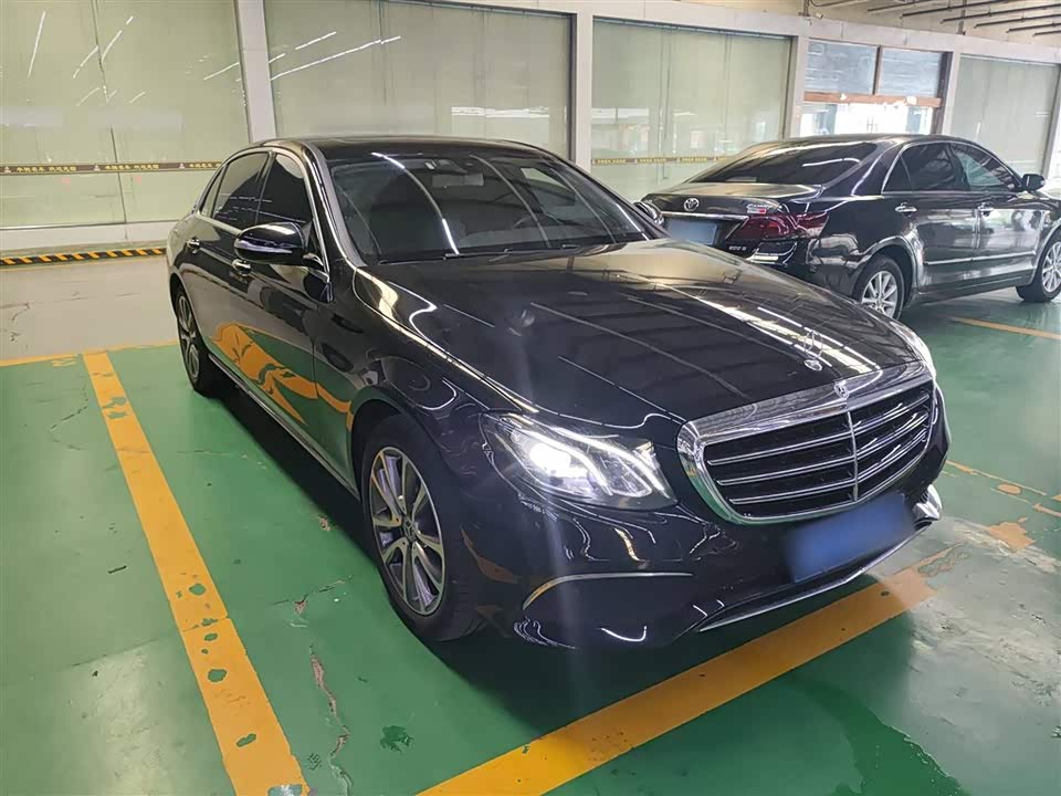 Mercedes-Benz E-class Mercedes-Benz E-class