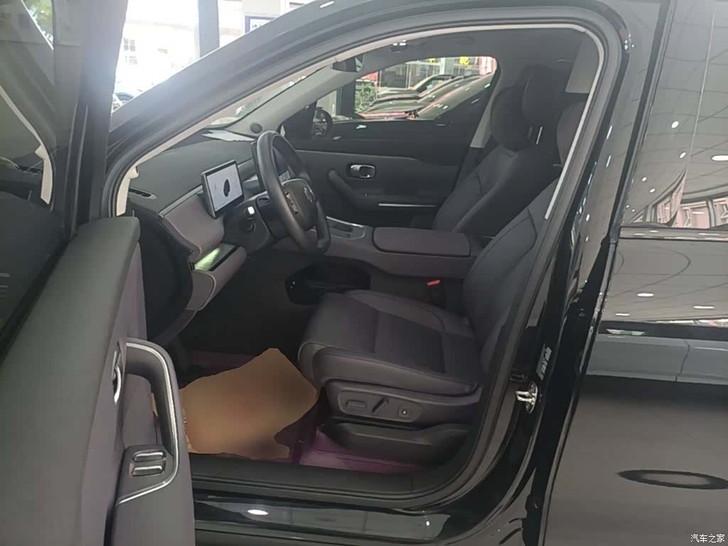 Leapmotor C16, 2025 16