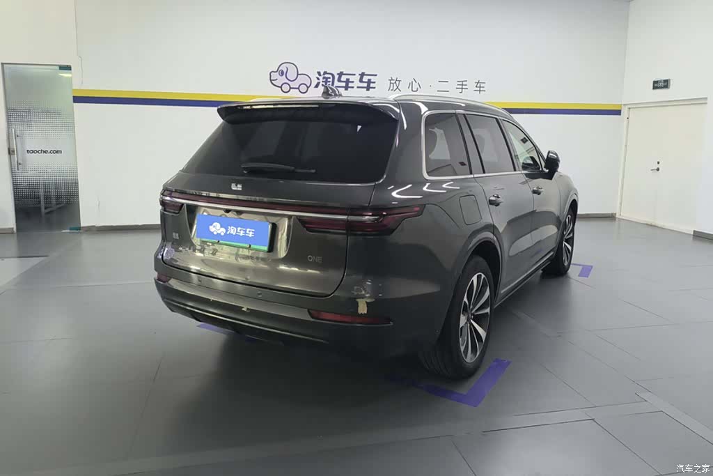 Li Auto ONE, 2022 3