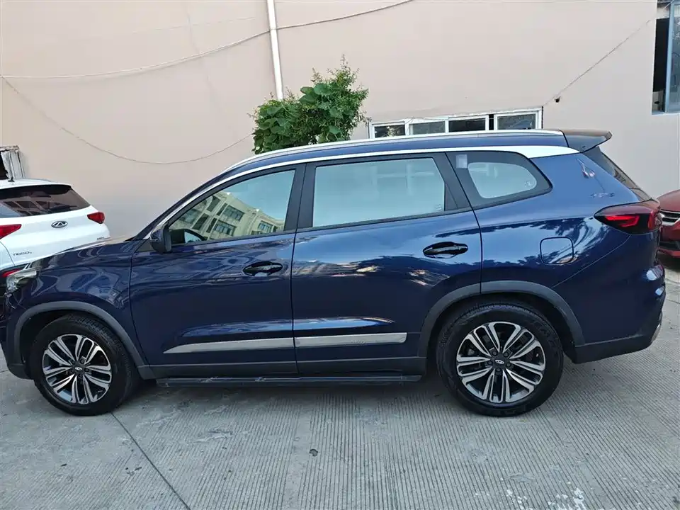 Chery Tiggo 8