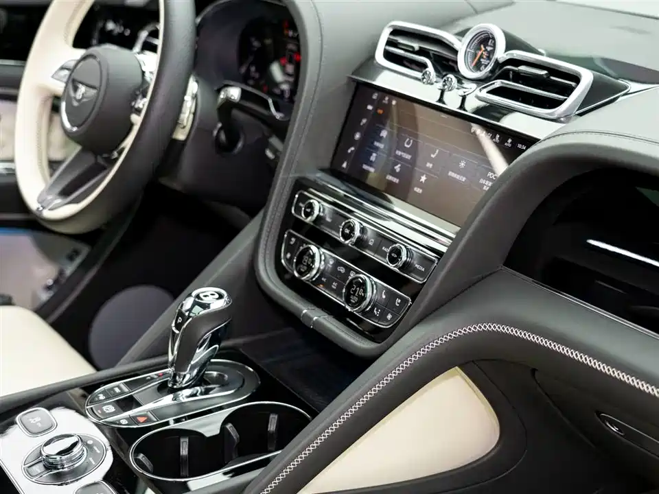Bentley Tim Yue Bentley Tim Yue