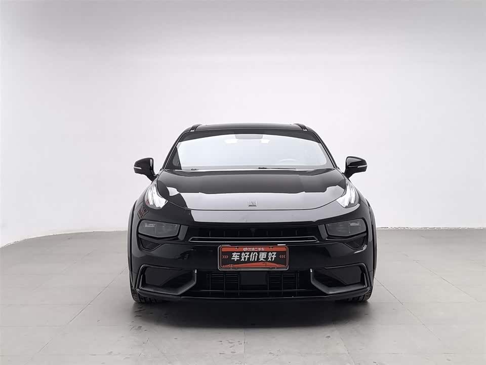 Lynk & Co 02 Hatchback