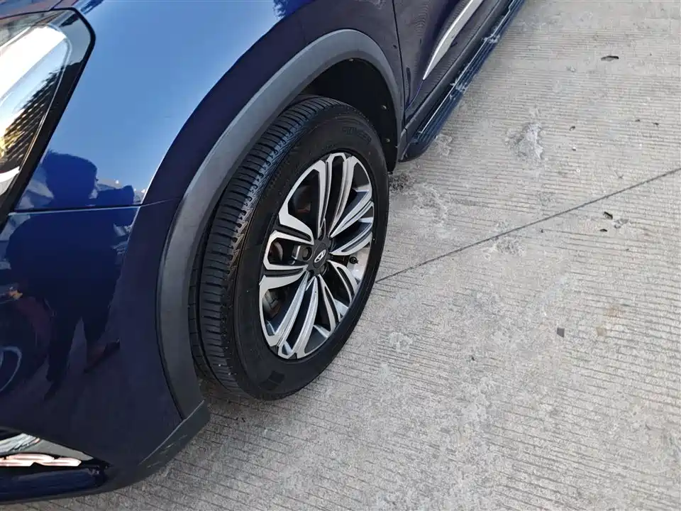 Chery Tiggo 8