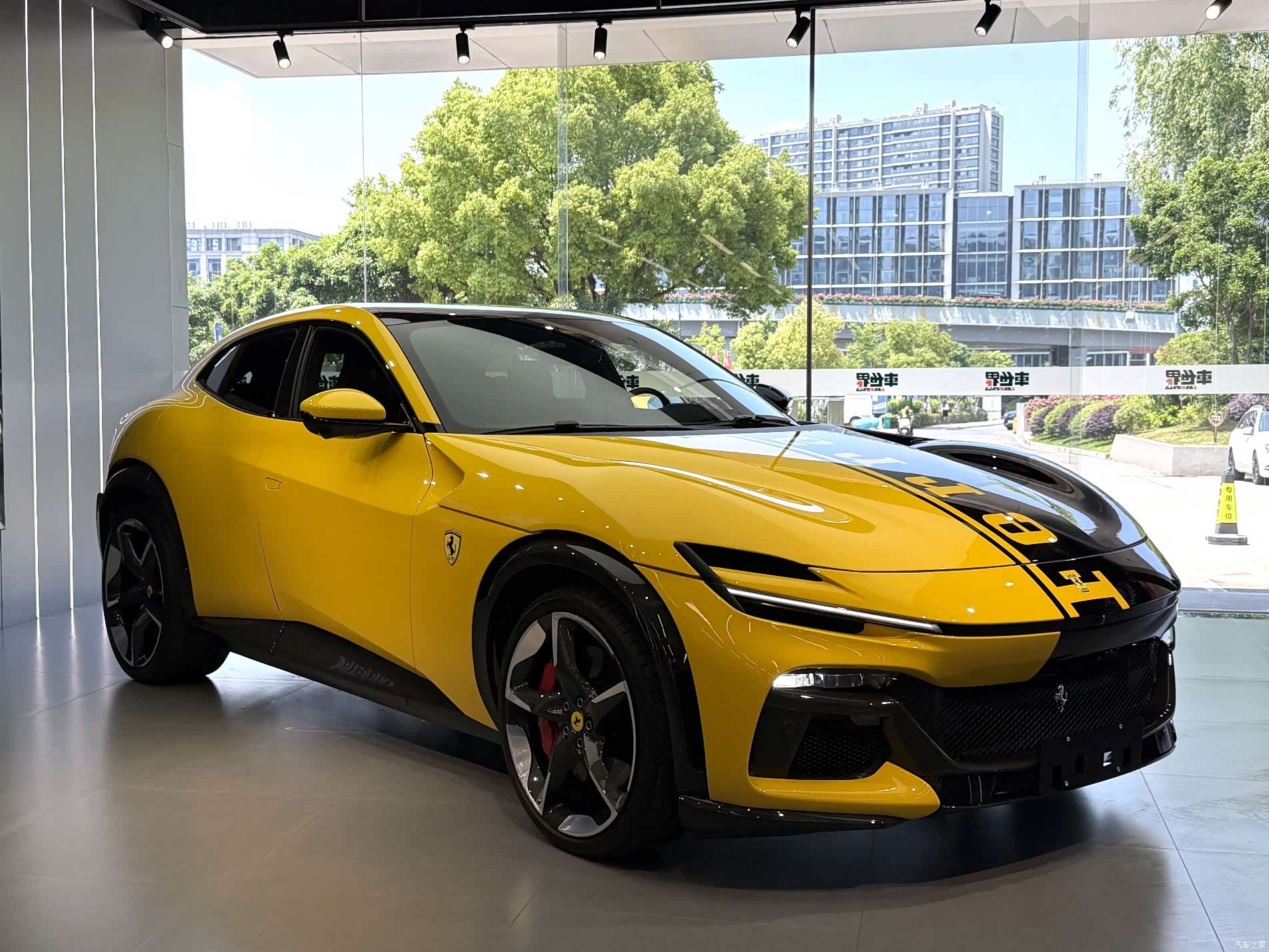 Ferrari Purosangue, 2025 2
