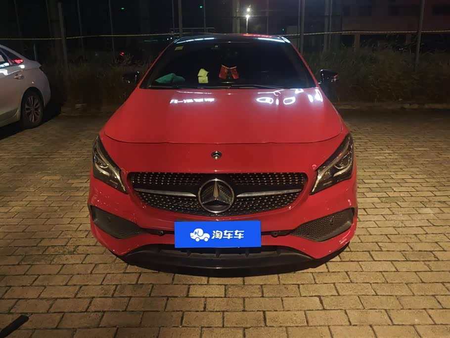 Mercedes-Benz CLA