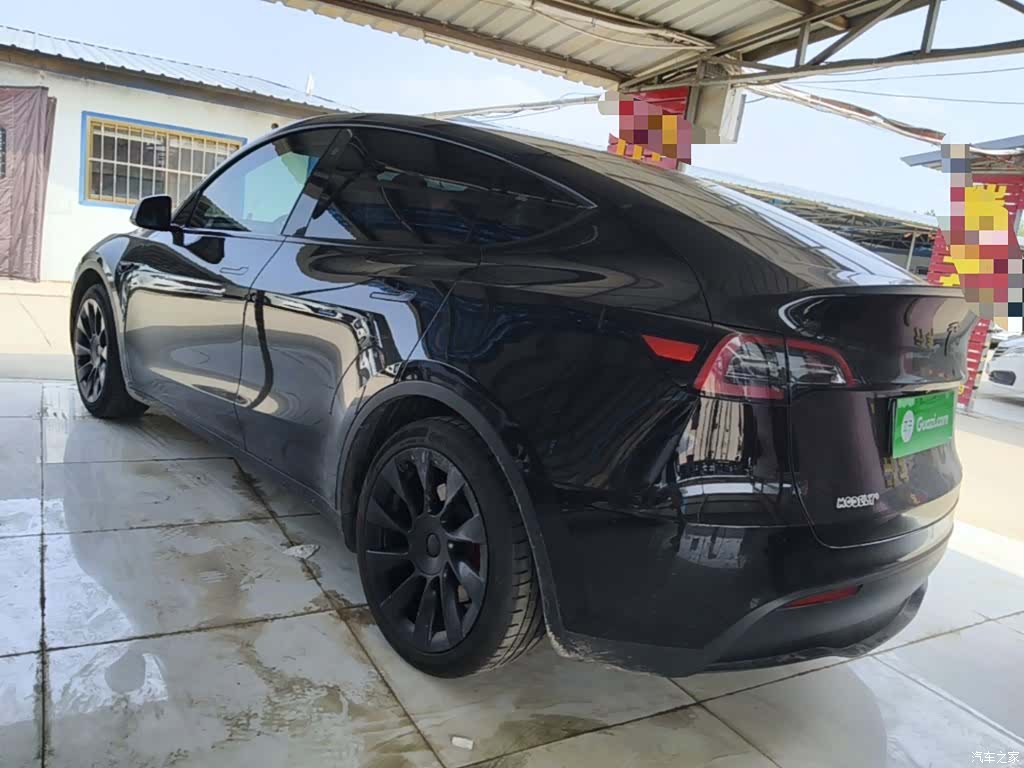 Tesla Model Y, 2023 все фото