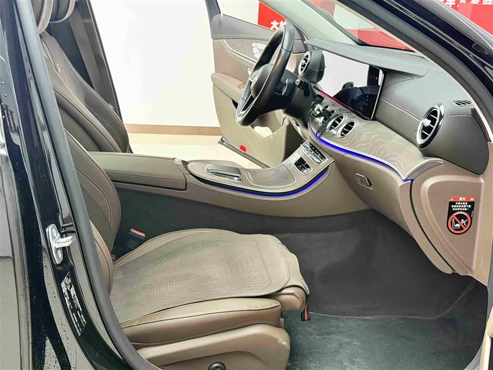 Mercedes-Benz E-class Mercedes-Benz E-class