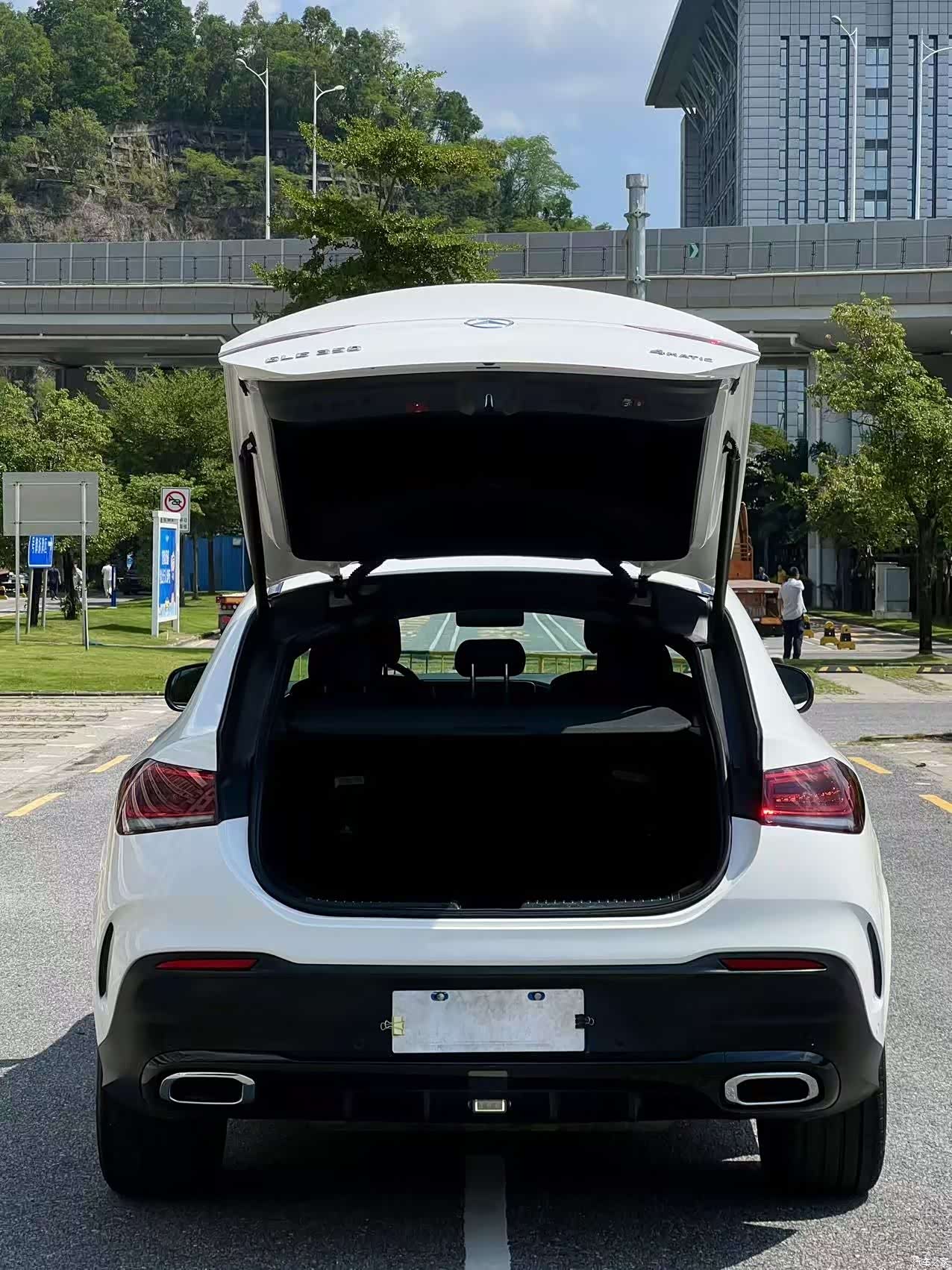 Mercedes-Benz GLE, 2020 8