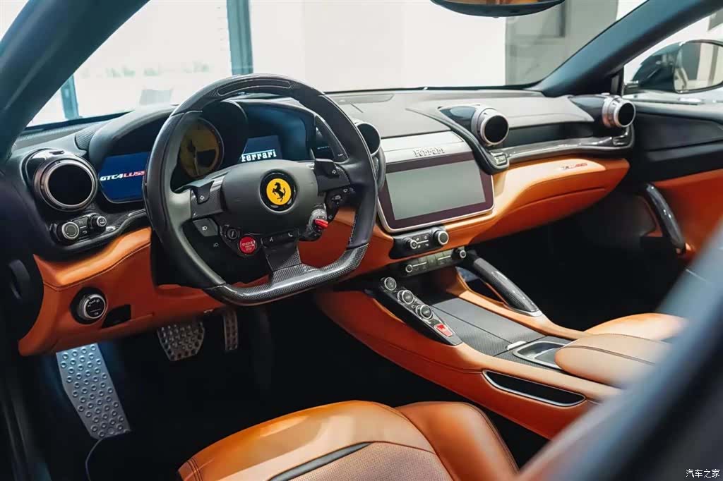 Ferrari GTC4Lus, 2018 8