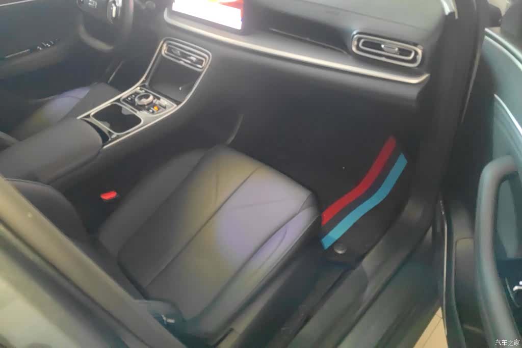 Geely 6, 2025 8