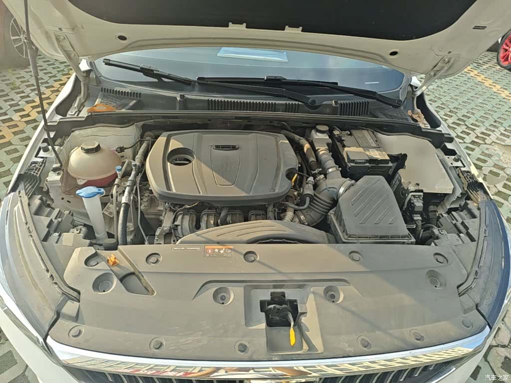 Geely Emgrand, 2024 20