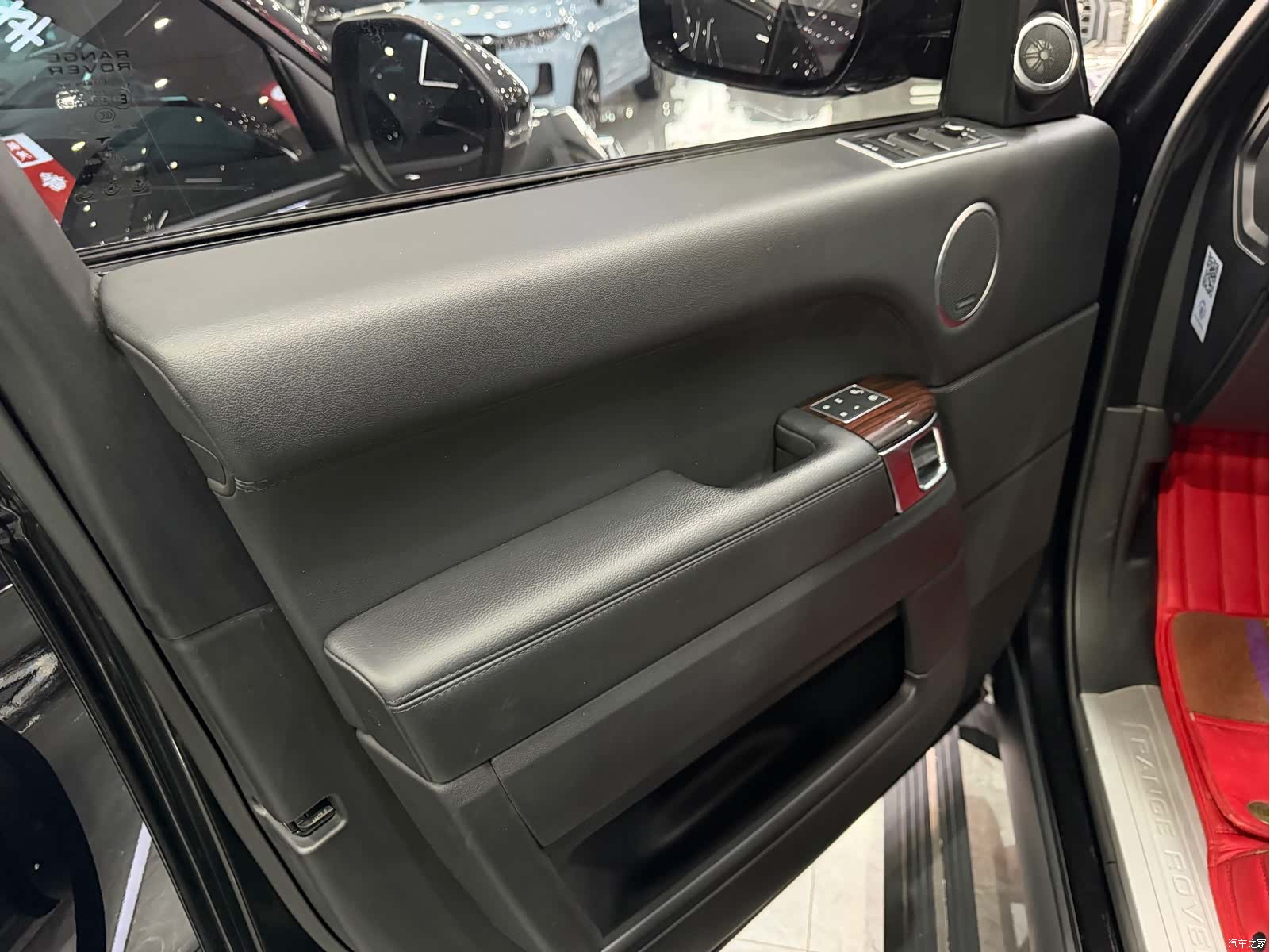 Land Rover Range Rover, 2018 11